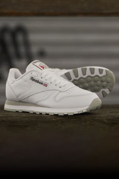 womens reebok classic